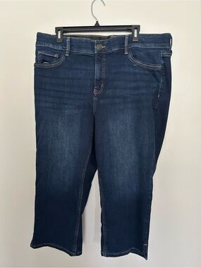 NWOT Liz Claiborne Sara Crop Dark Blue Denim Capri Jeans Size 18 Mid Rise